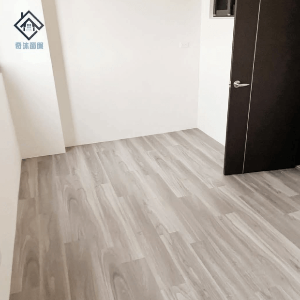 spc-waterproof-stone-plastic-click-floor-01.png