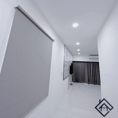 roller-blind-02.png roller-blind-02.png