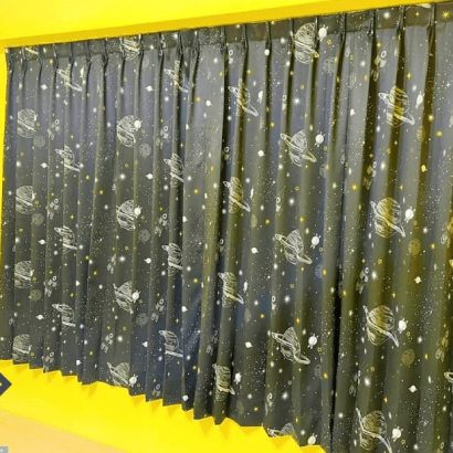 curtain-03.png curtain-03.png
